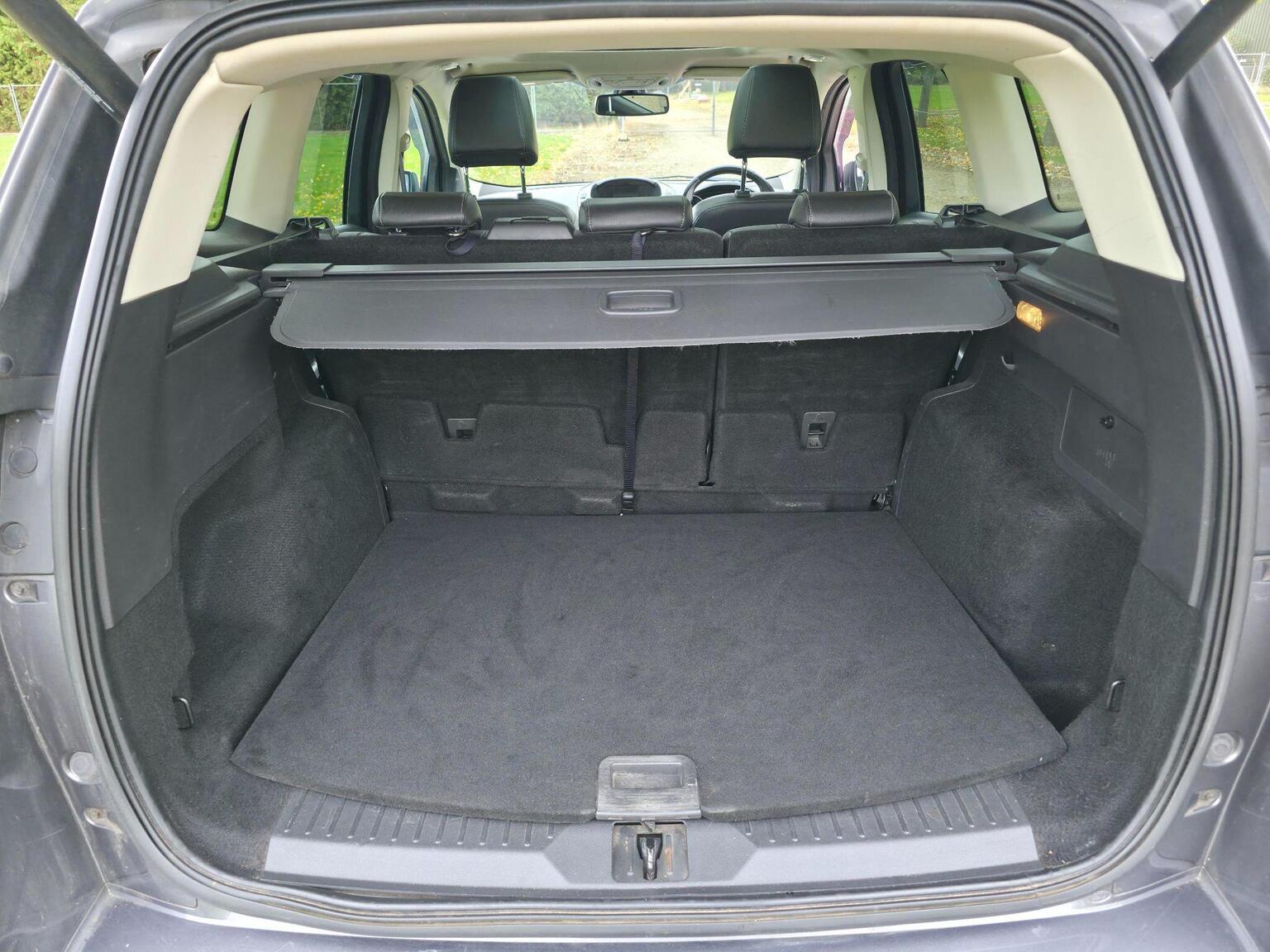 2014 Ford Kuga image 43