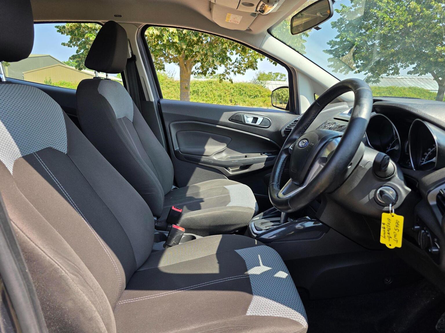 2015 Ford EcoSport image 24