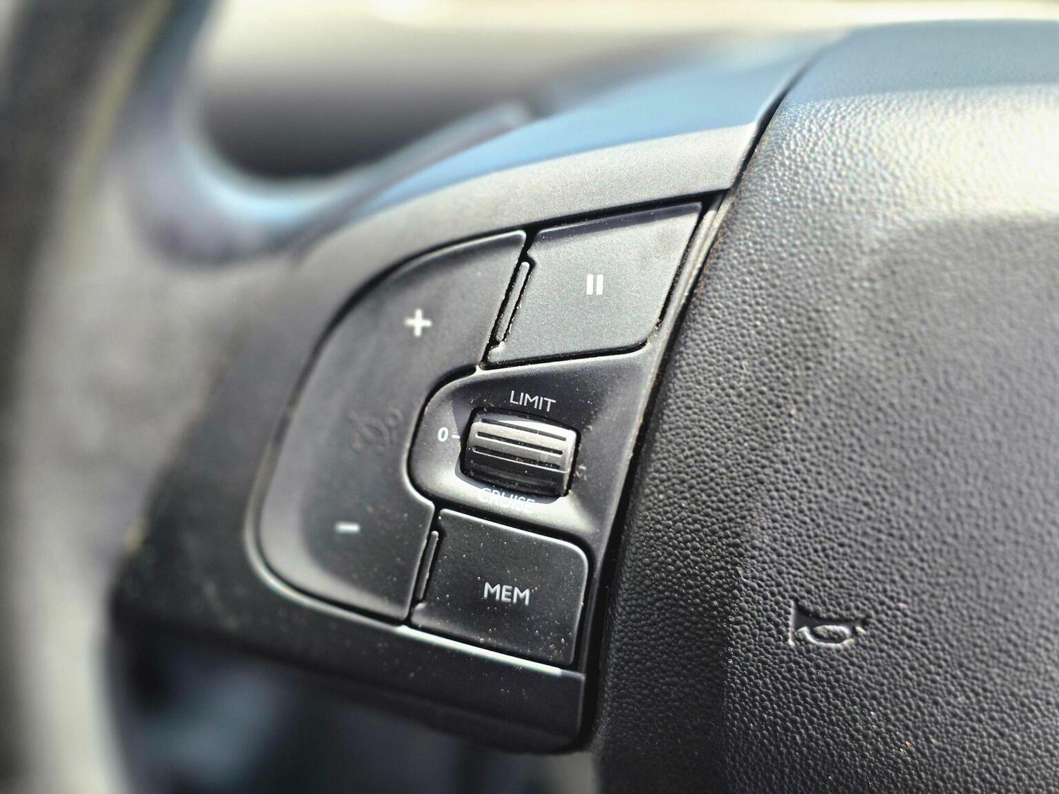 2019 Citroen C4 Cactus image 34