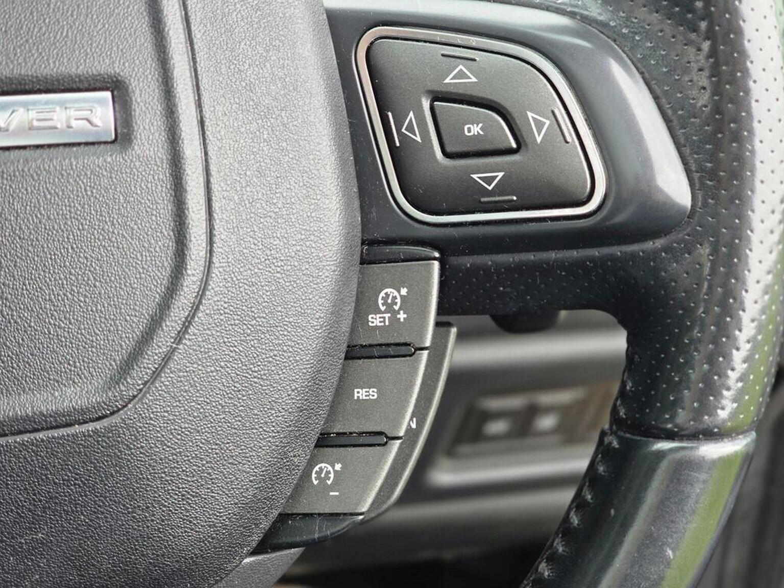 2016 Land Rover Range Rover Evoque image 39