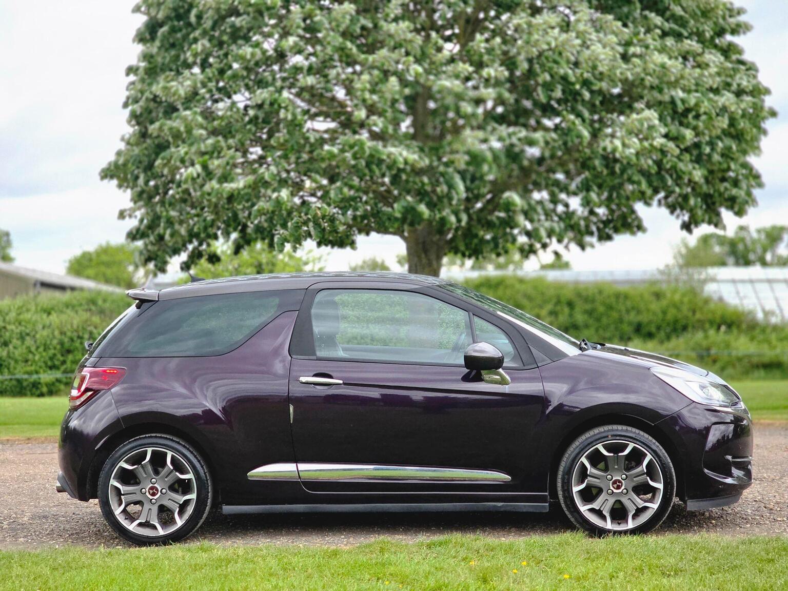 2017 Ds Automobiles DS 3 image 3