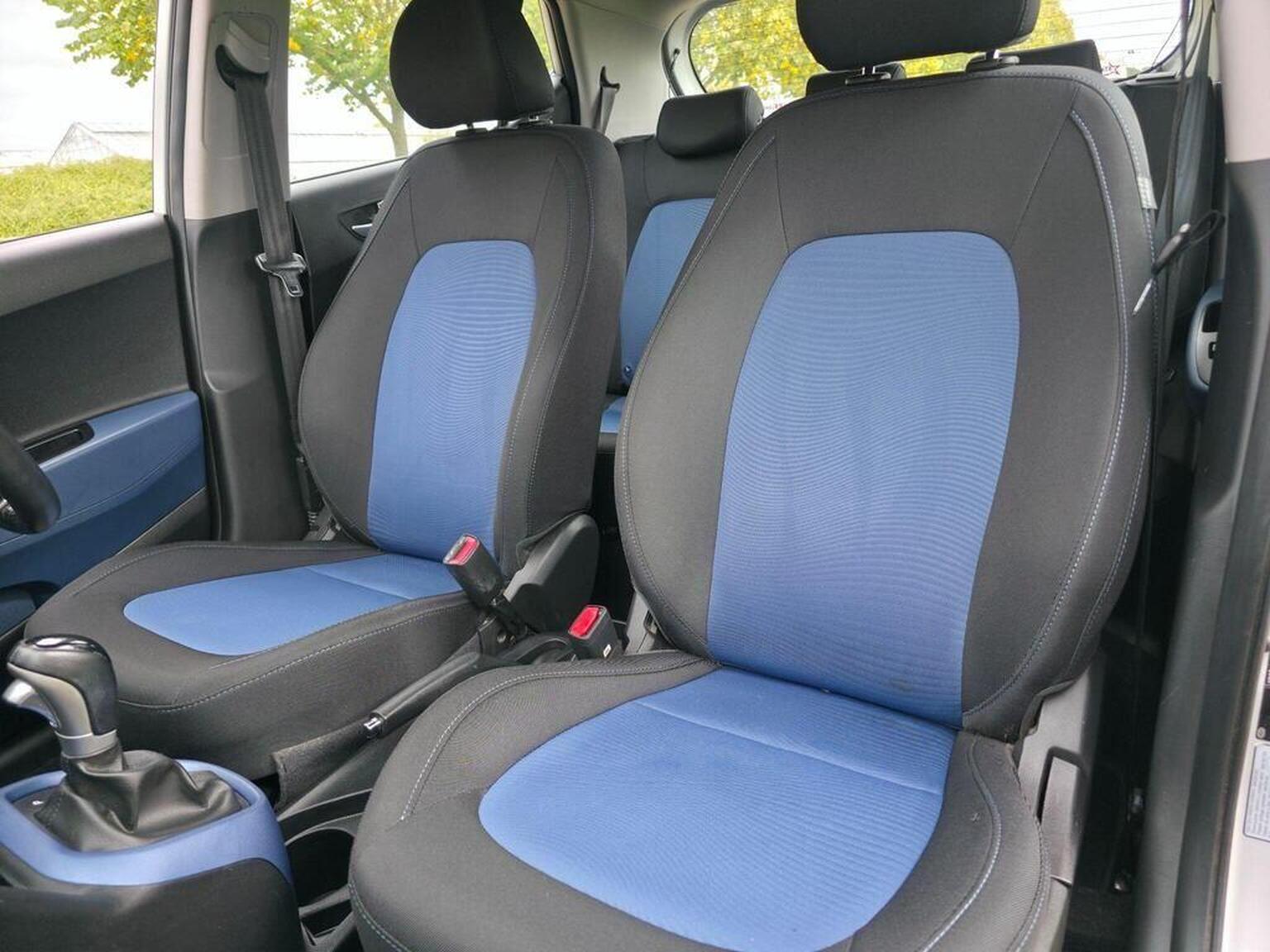 2016 Hyundai i10 image 29