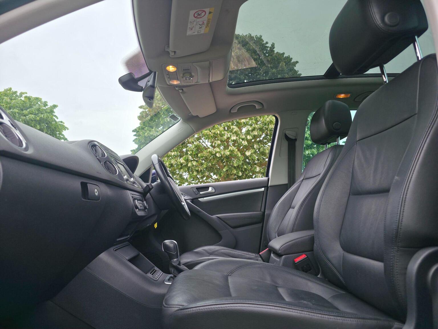 2014 Volkswagen Tiguan image 24