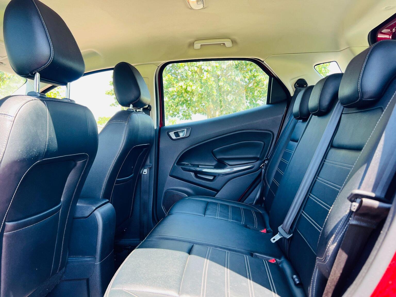 2018 Ford EcoSport image 24