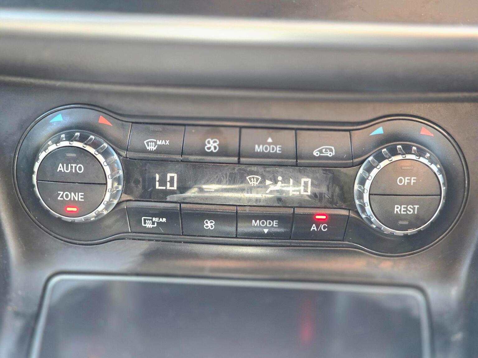 2018 Mercedes-Benz CLA image 44