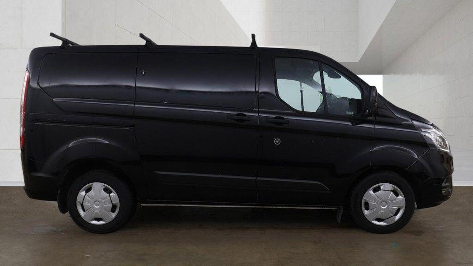 2020 Ford Transit Custom image 2