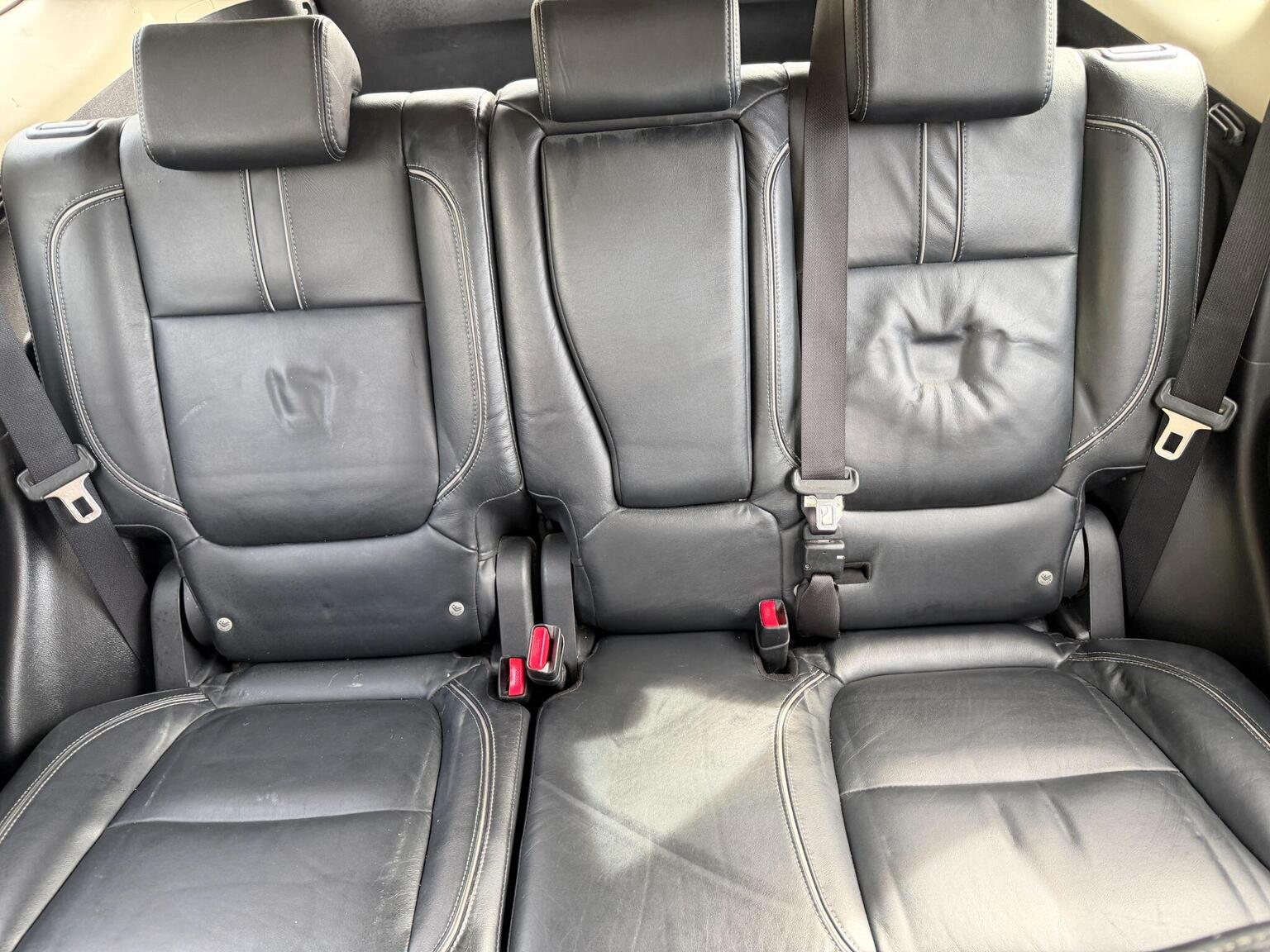 2018 Mitsubishi Outlander image 32