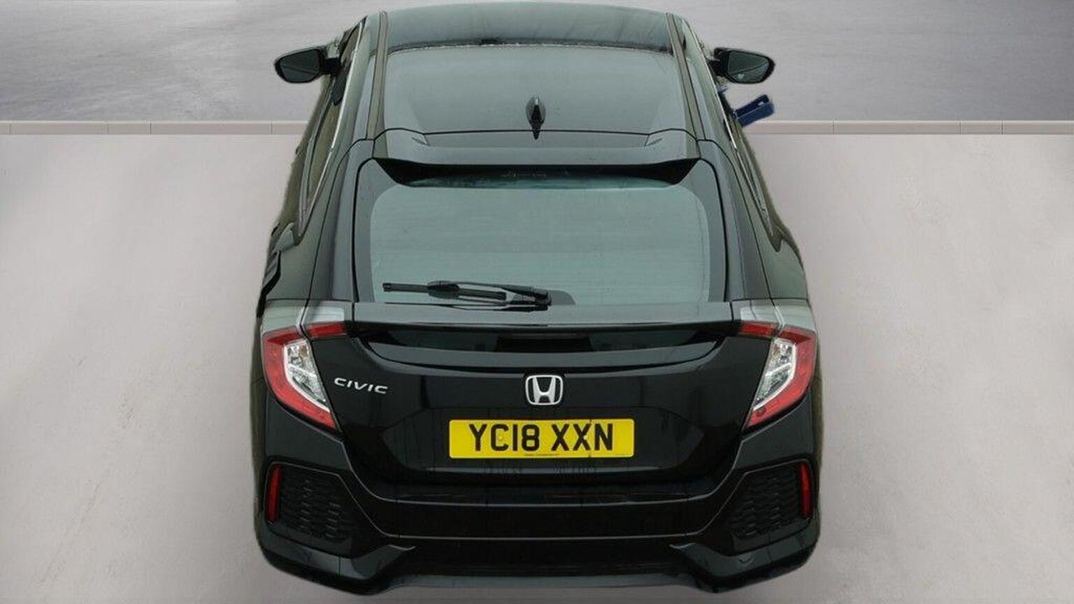 2018 Honda Civic image 8