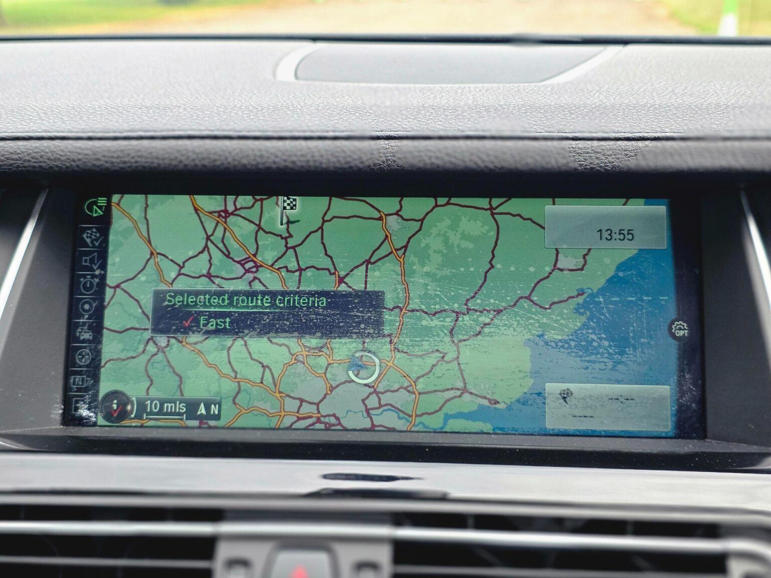 2013 BMW 7 Series image 50
