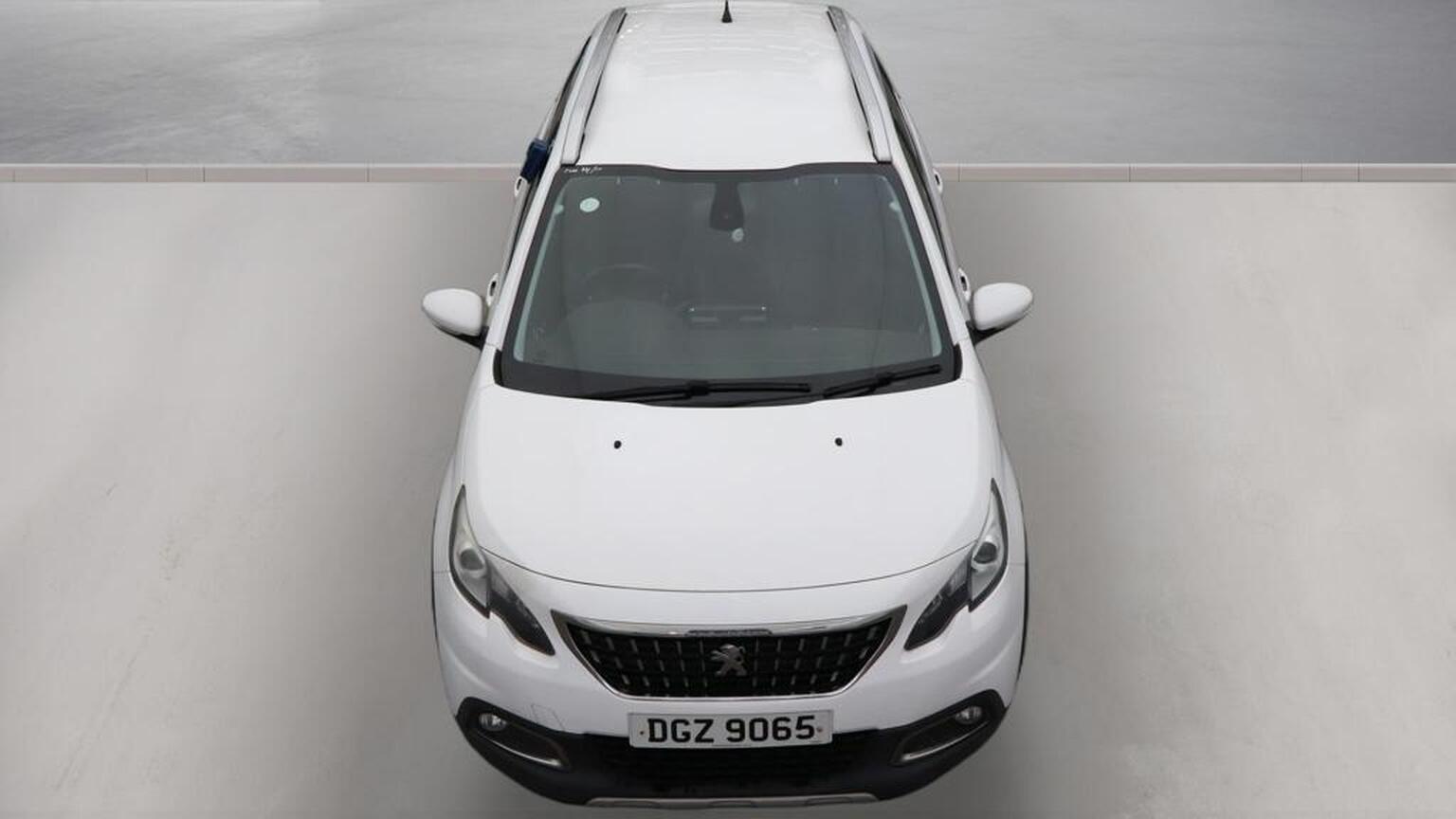2016 Peugeot 2008 image 10