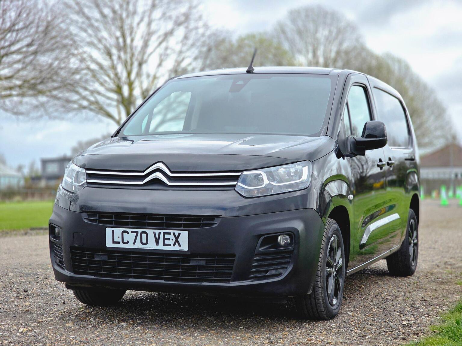 2020 Citroen Berlingo image 16