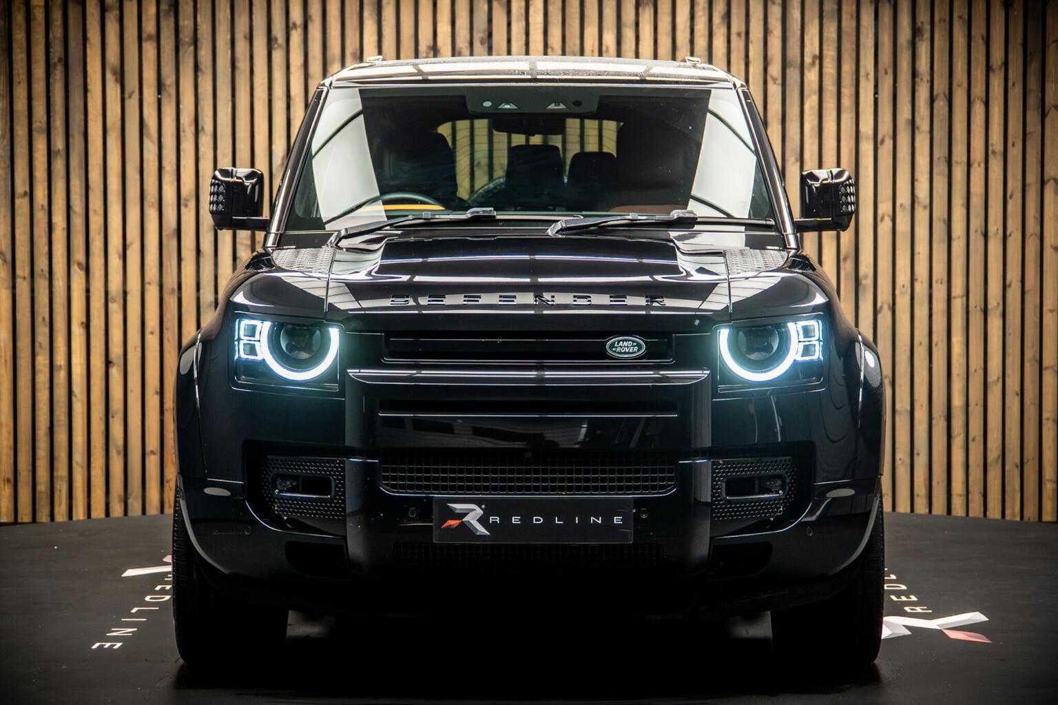 2023 Land Rover Defender 110 P400 MHEV X Auto 4WD — photograph 5