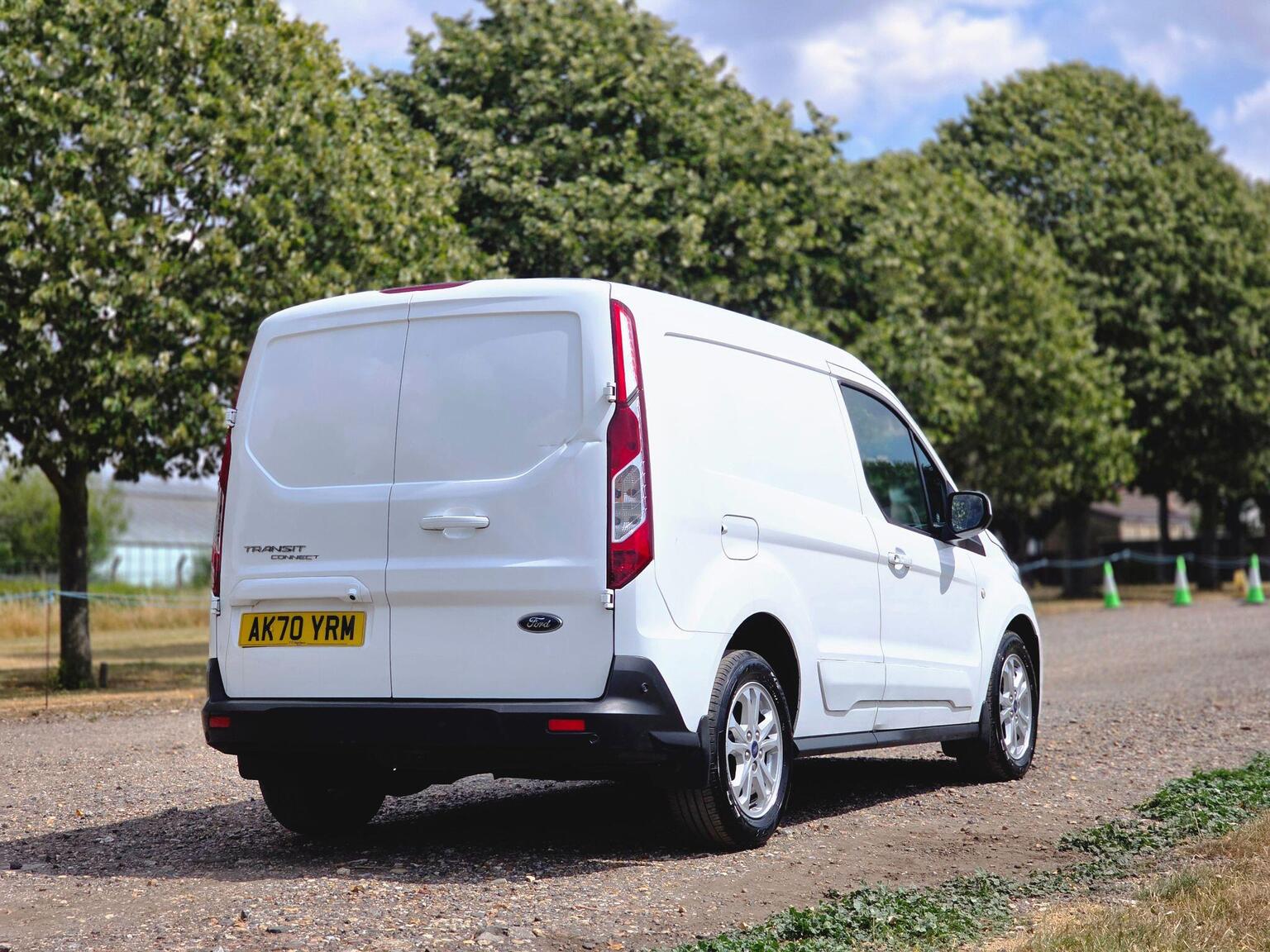2020 Ford Transit Connect image 8