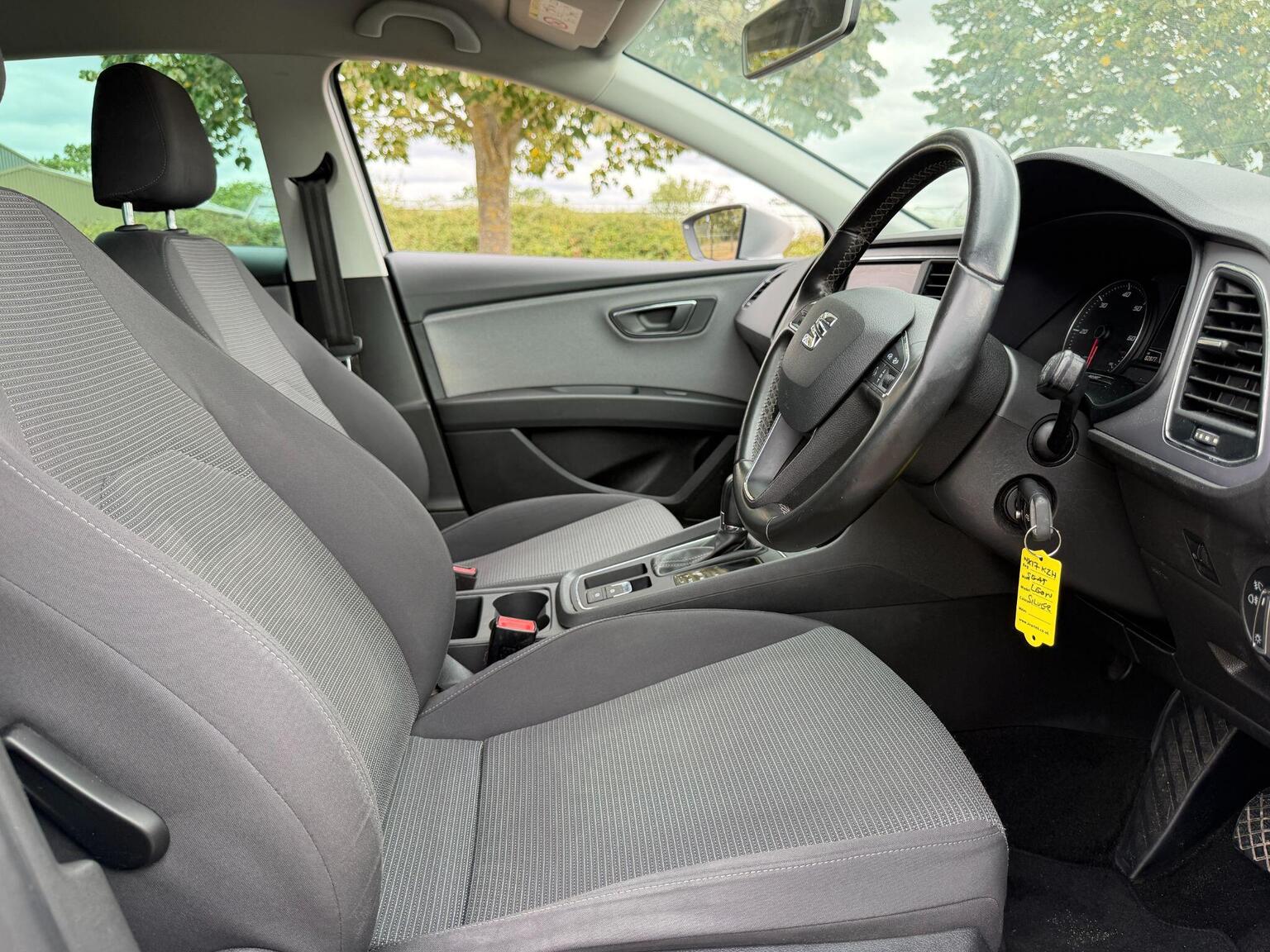 2017 Seat Leon image 21