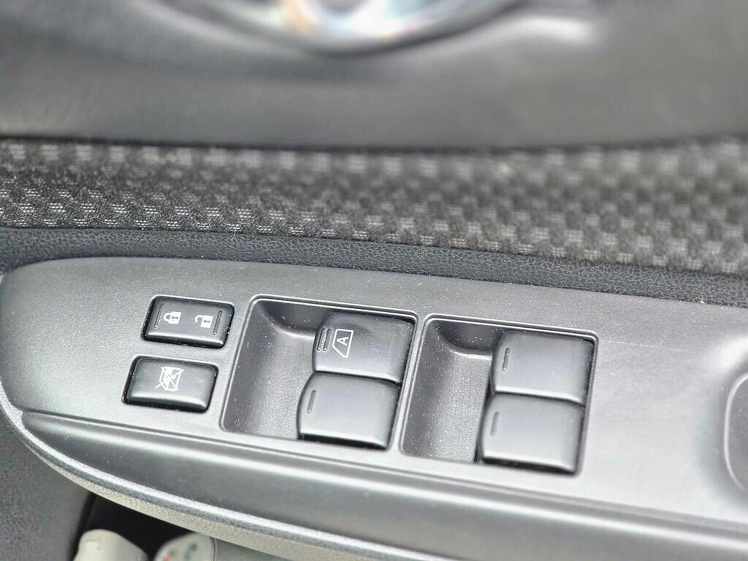 2016 Nissan Note image 31