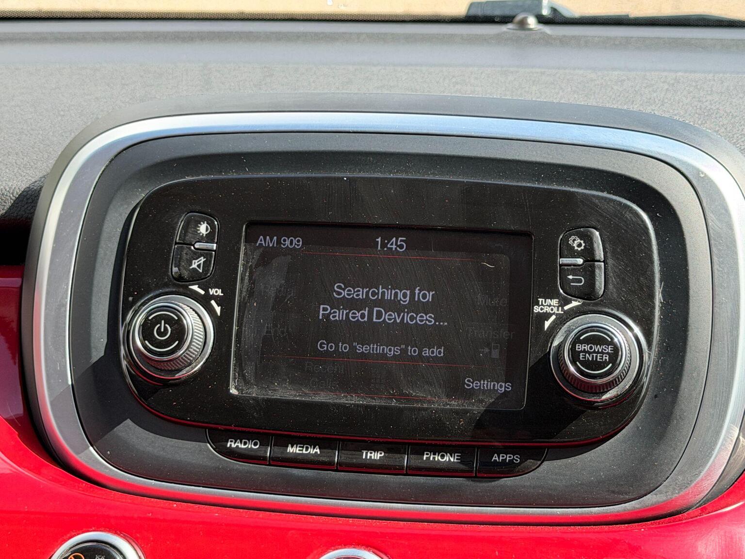 2016 Fiat 500X image 42