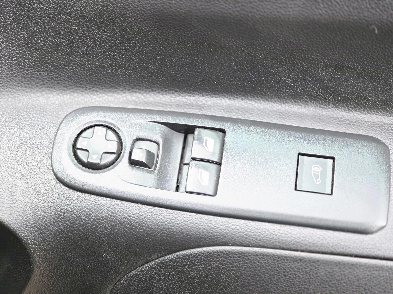 2020 Citroen Berlingo image 33