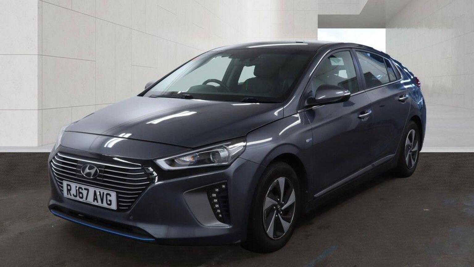 2017 Hyundai IONIQ image 9