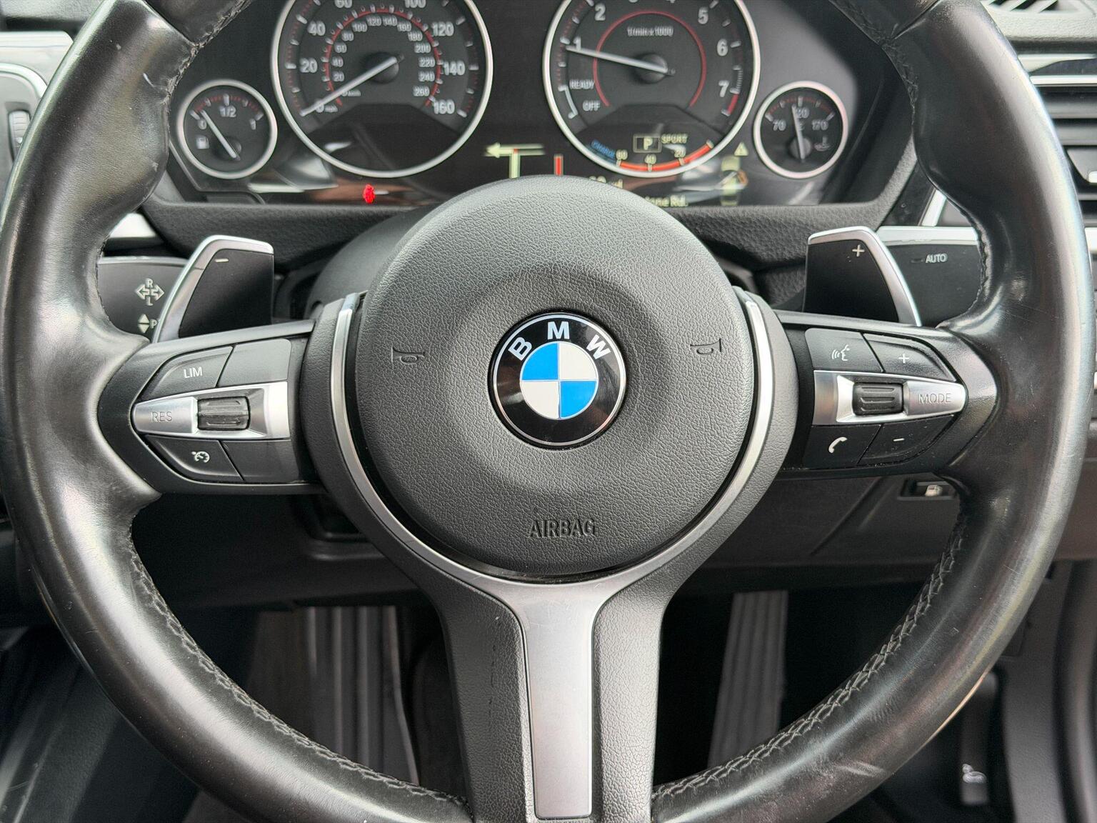 2018 BMW 3 Series image 51