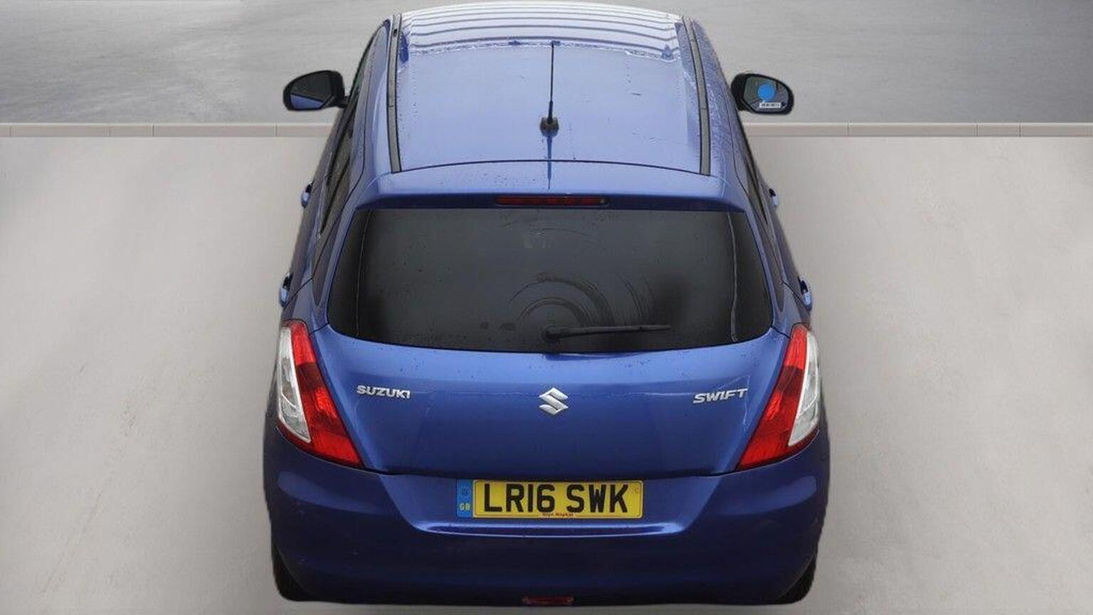 2016 Suzuki Swift image 5