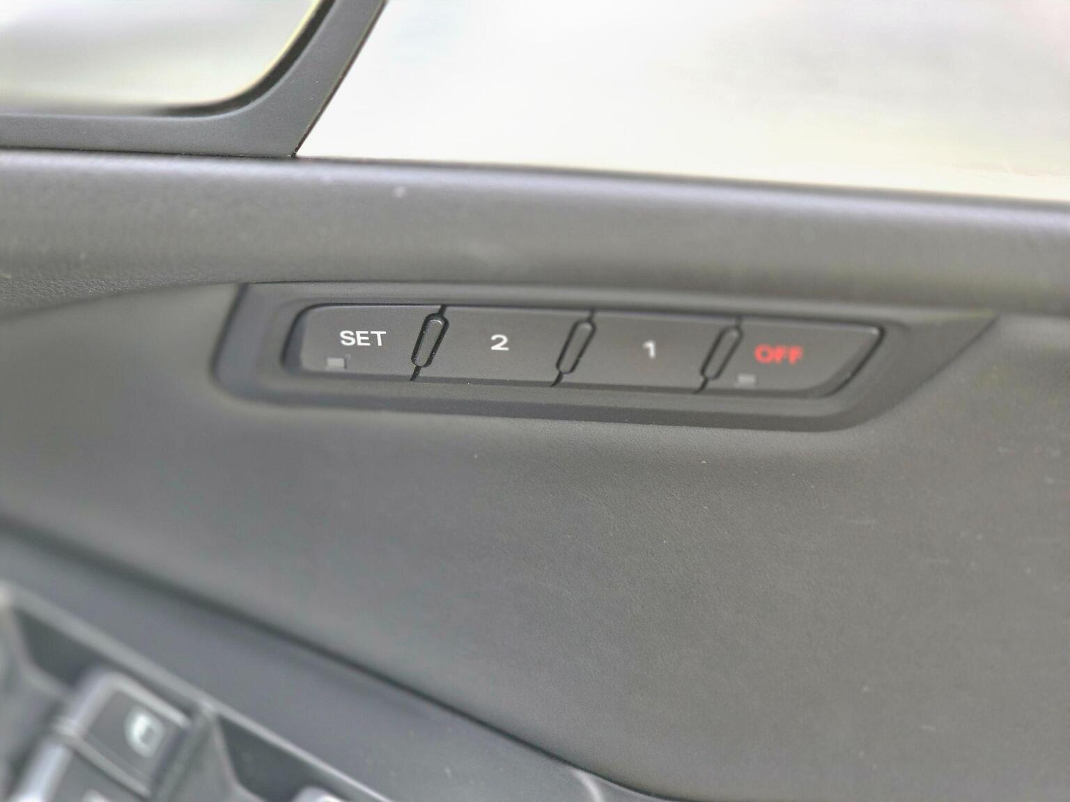 2012 Audi Q5 image 37