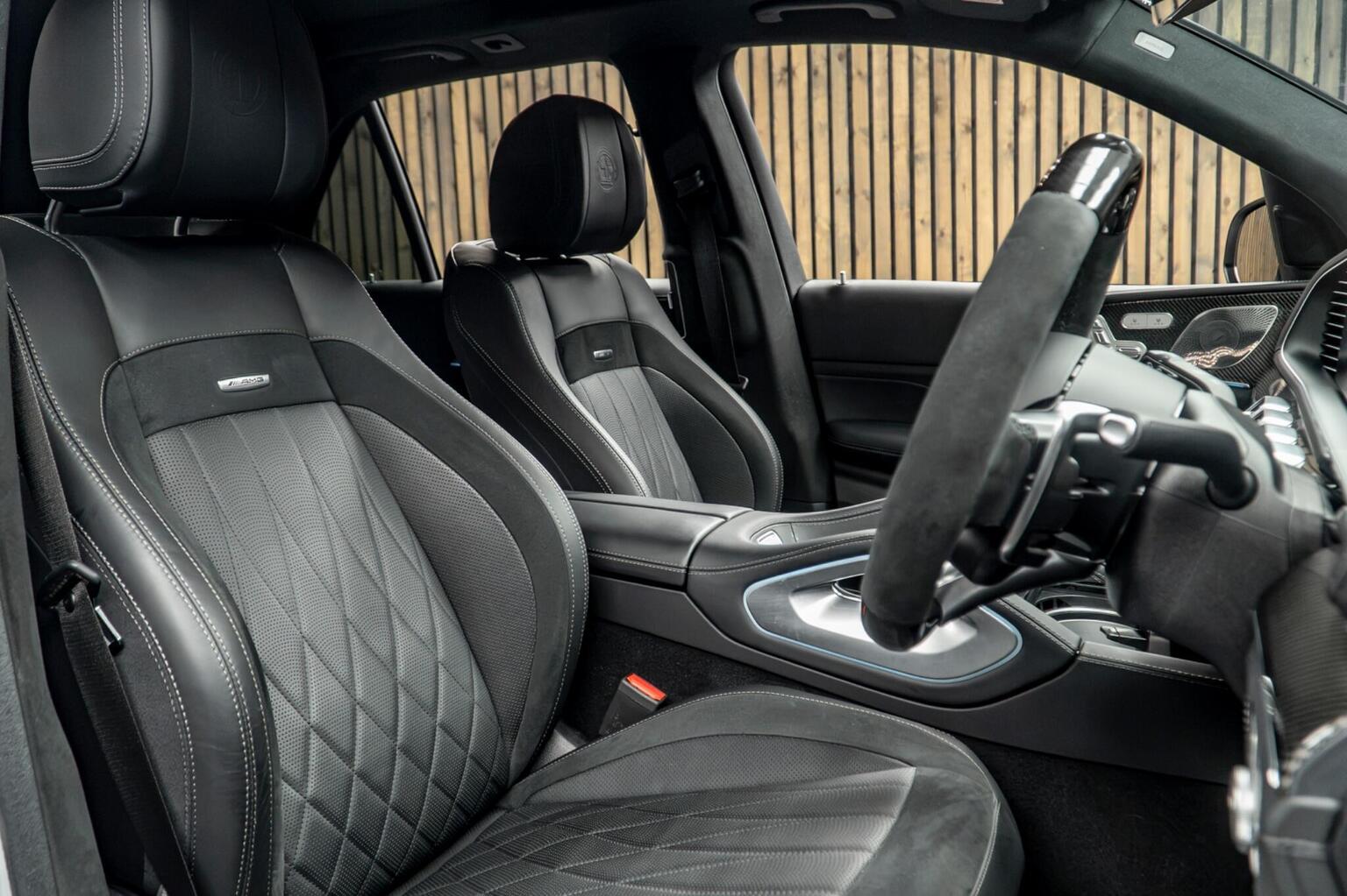2025 Mercedes-Benz GLE GLE63 AMG S Night Edition — photograph 2