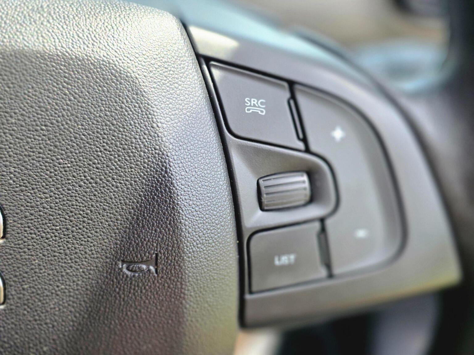 2019 Citroen C4 Cactus image 33