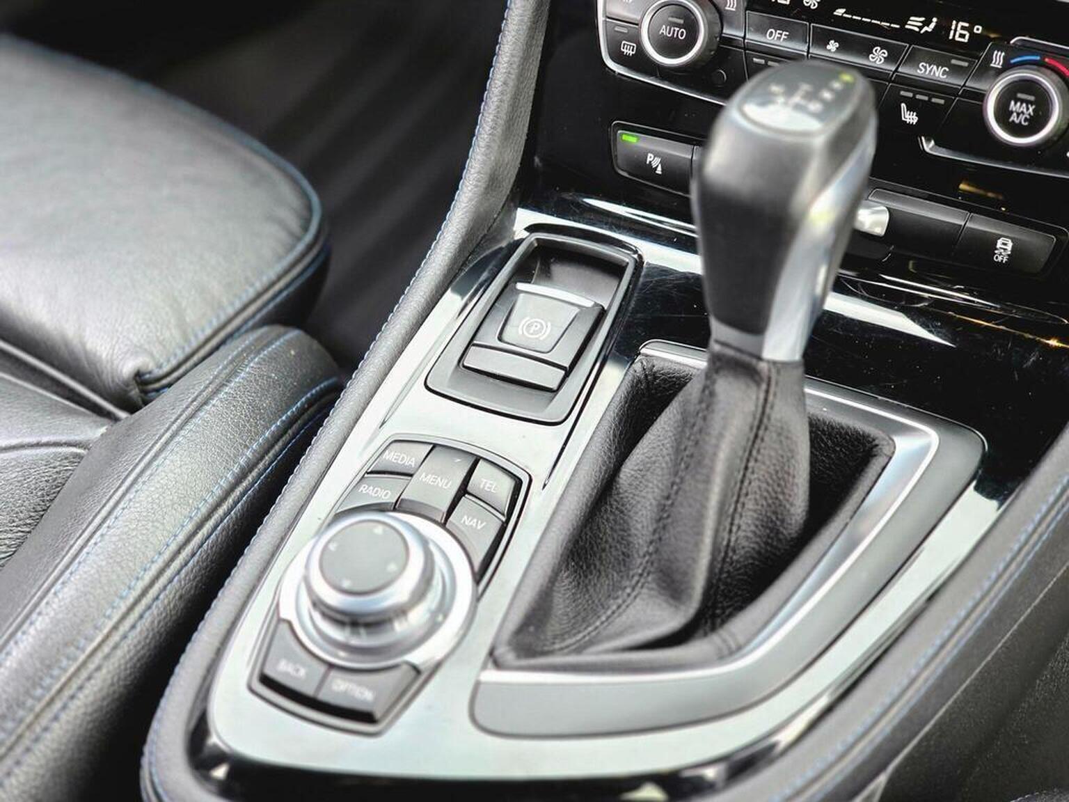 2016 BMW 2 Series Gran Tourer image 34