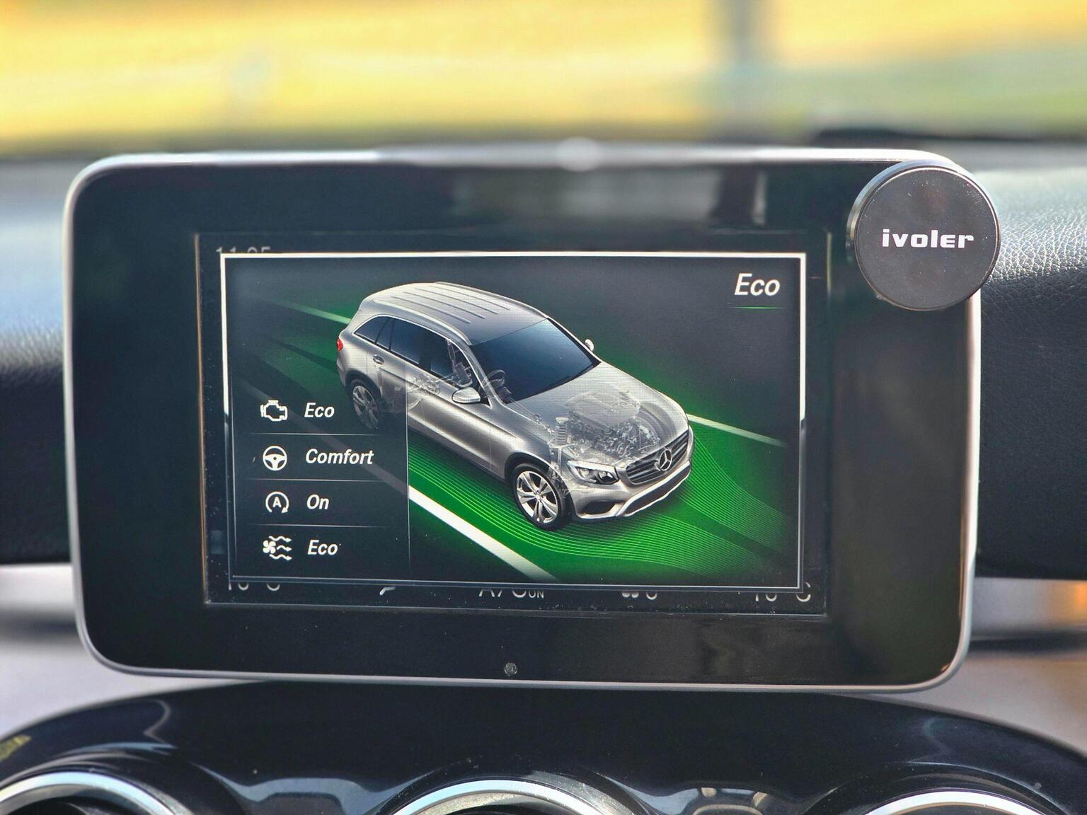 2018 Mercedes-Benz GLC image 44
