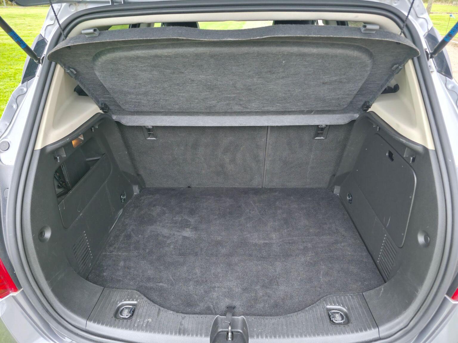2018 Vauxhall Mokka X image 46