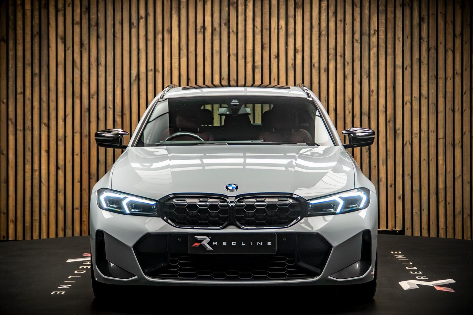 2023 BMW 3 Series M340d MHT Touring Auto xDrive — photograph 5