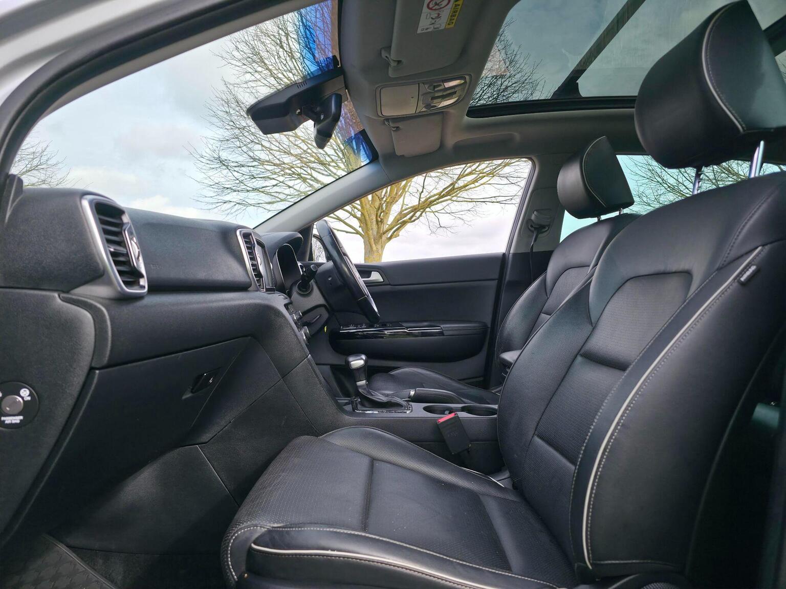 2017 Kia Sportage image 24