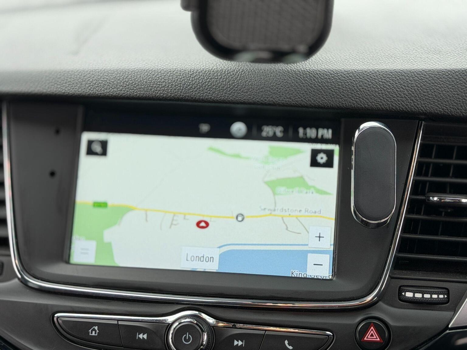 2020 Vauxhall Astra image 43