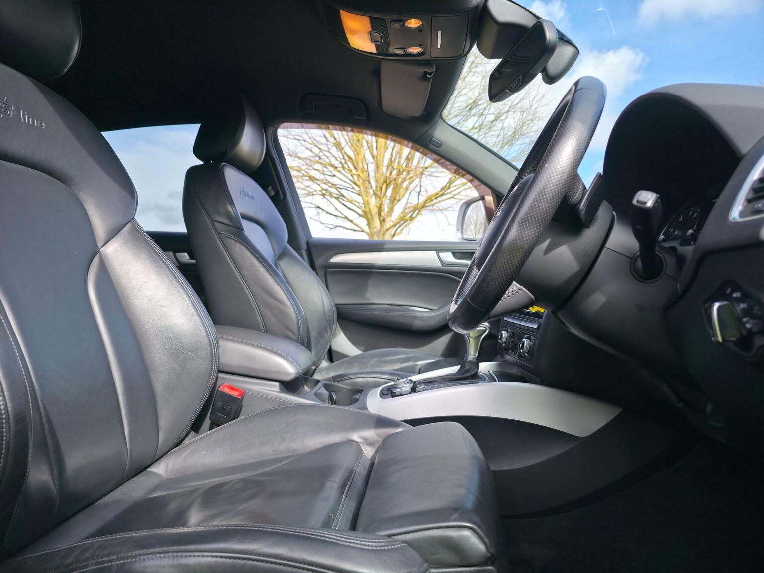 2012 Audi Q5 image 21
