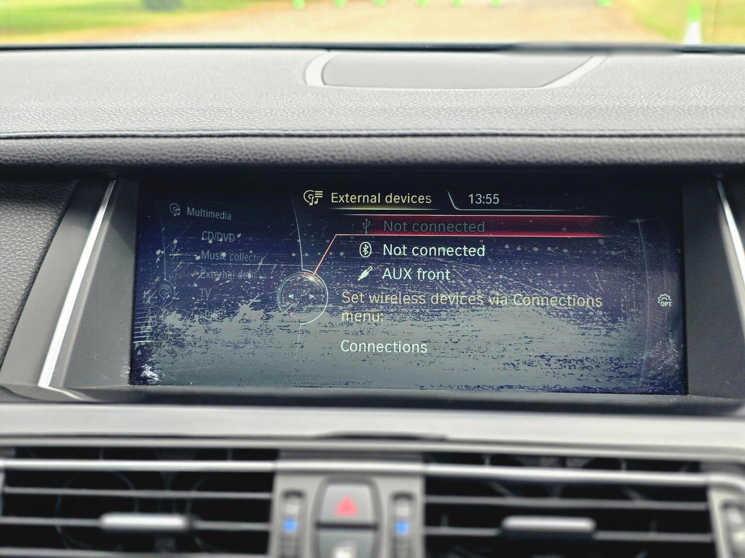 2013 BMW 7 Series image 47