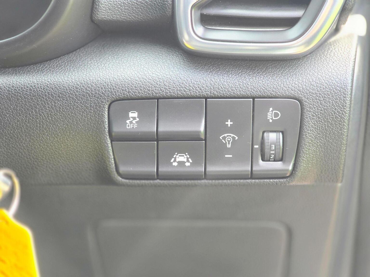 2017 Kia Sportage image 36