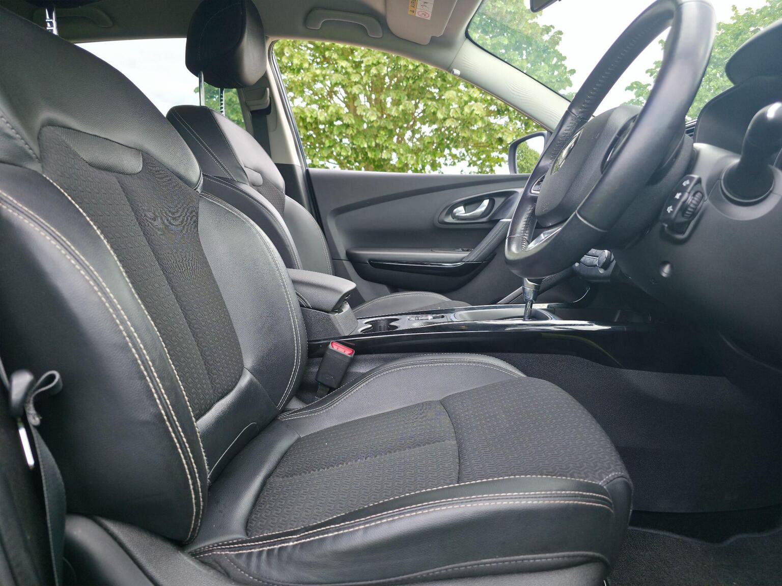 2018 Renault Kadjar image 24
