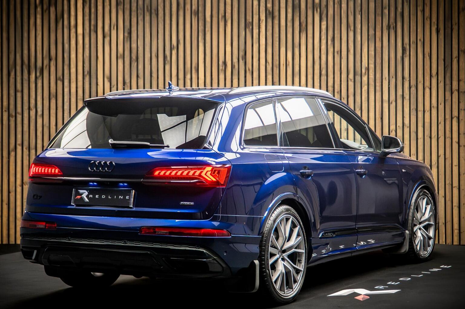 2024 Audi Q7 V6 55 Vorsprung Tiptronic quattro — photograph 4