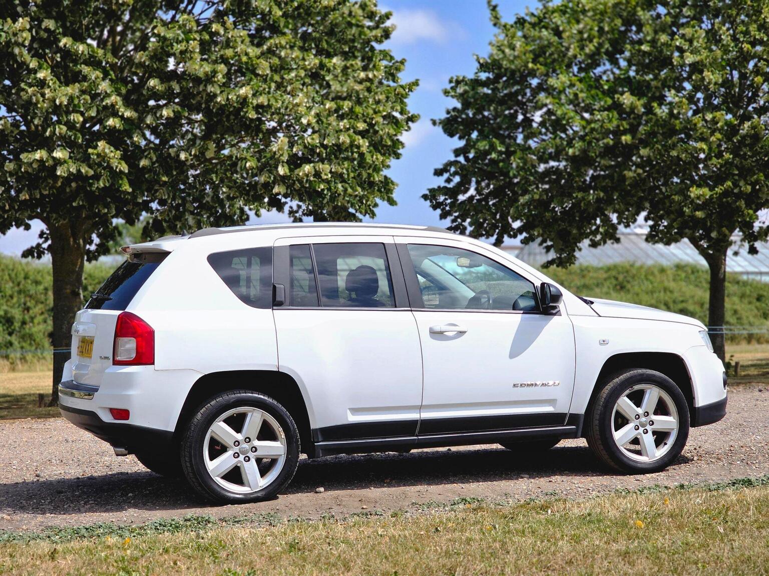 2012 Jeep Compass image 6