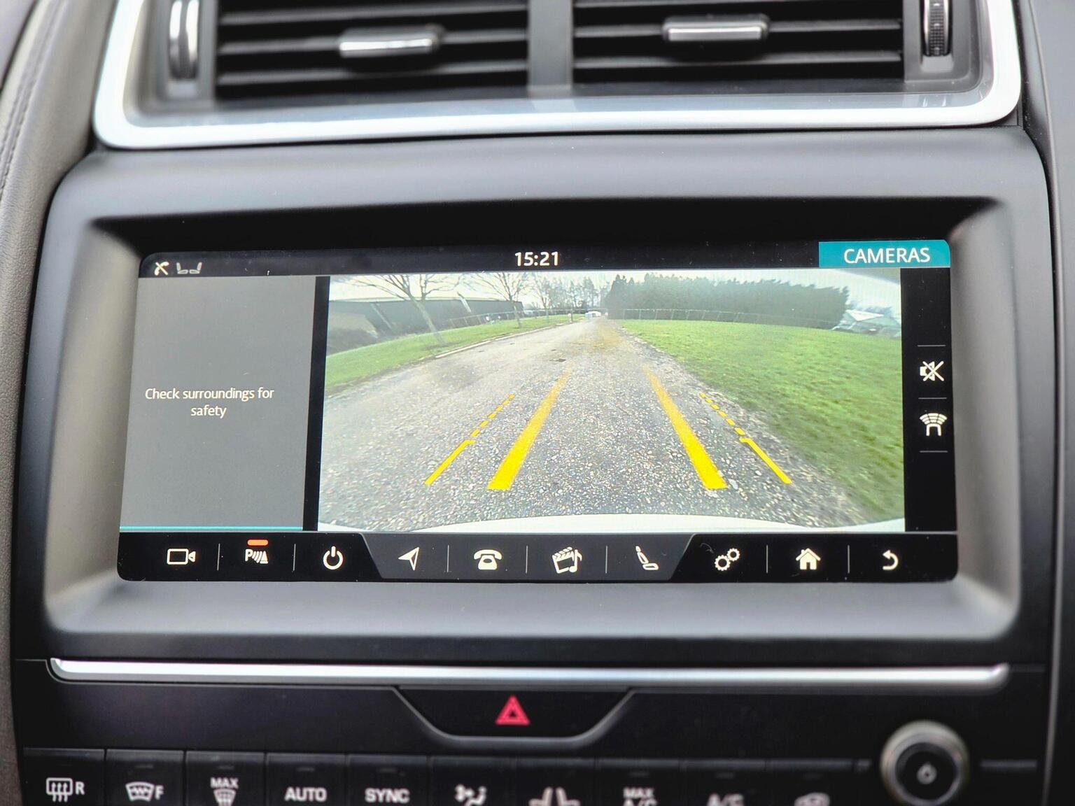 2019 Jaguar E-PACE image 44