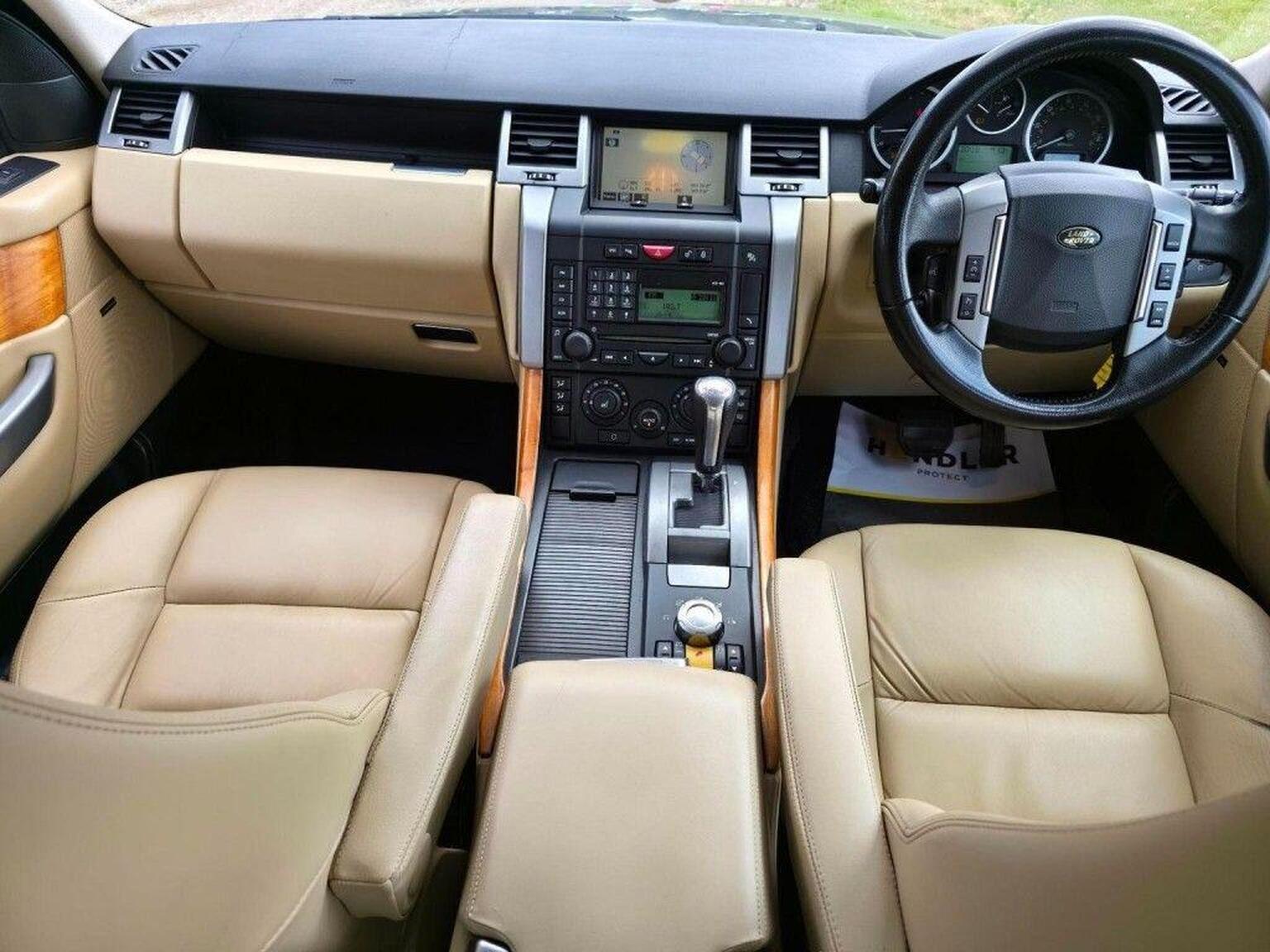 2008 Land Rover Range Rover Sport image 21