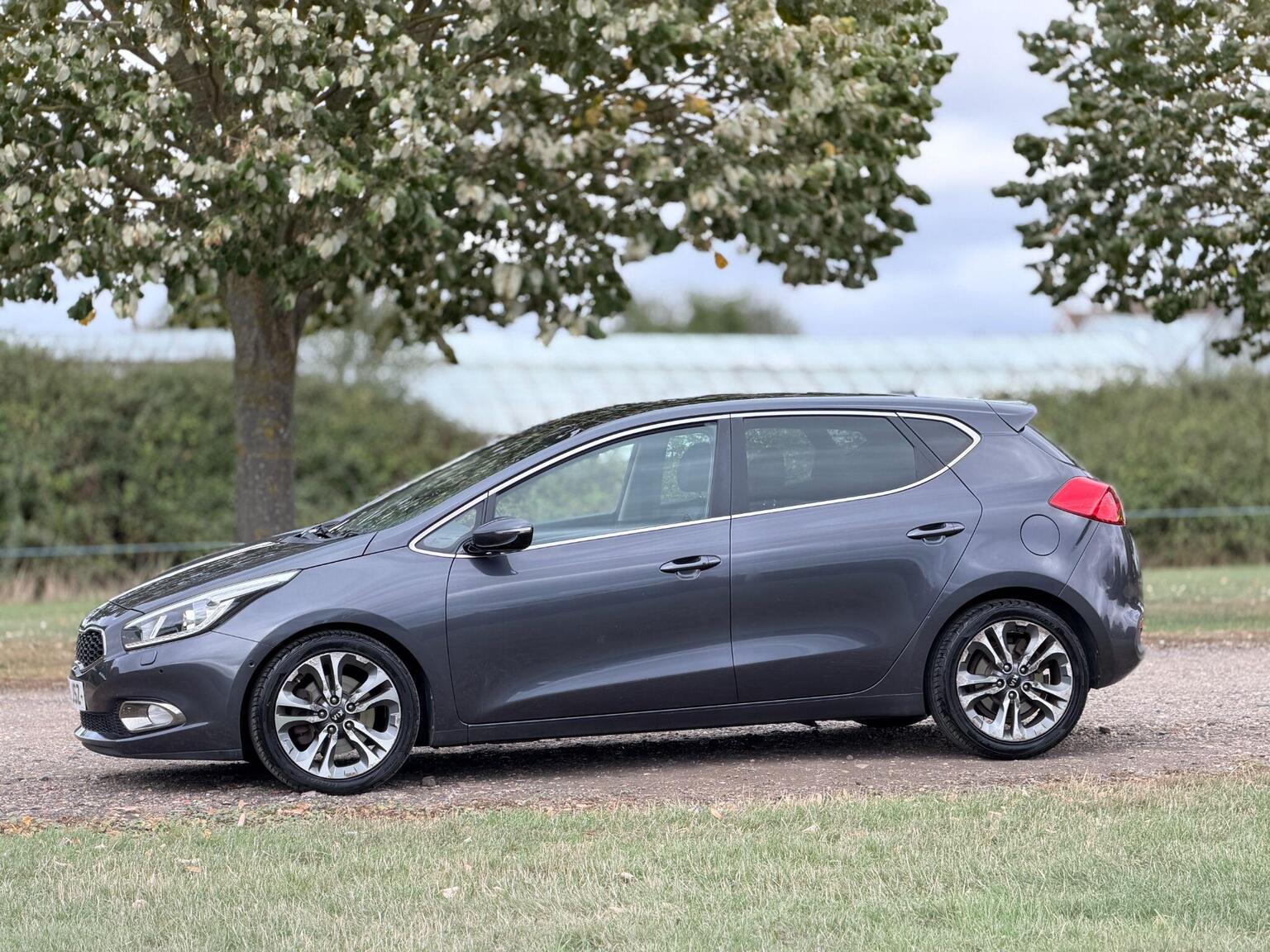 2015 Kia Ceed image 10