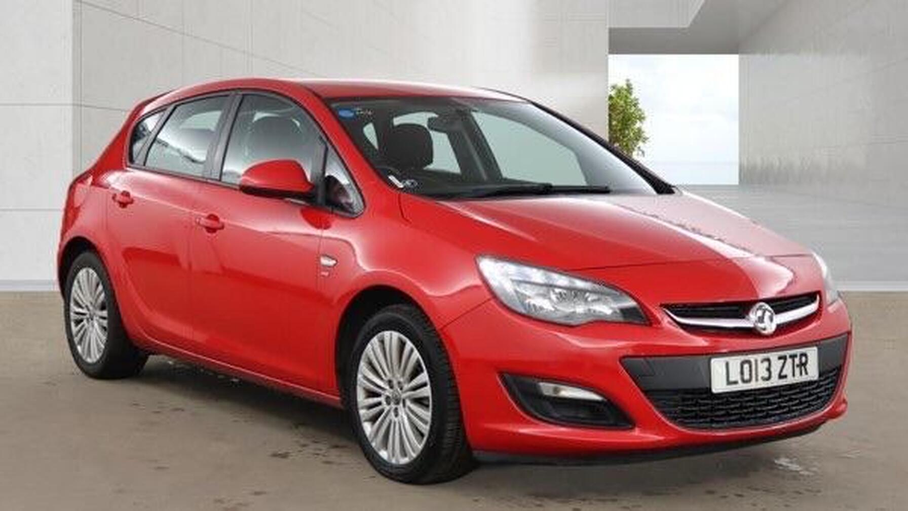 2013 Vauxhall Astra