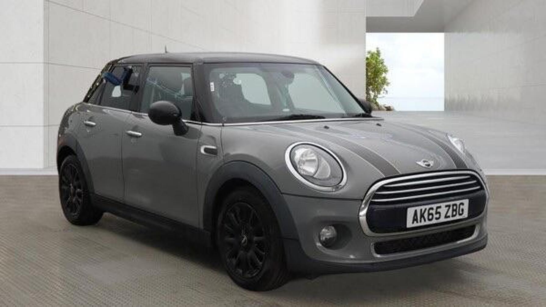 2015 MINI Hatch