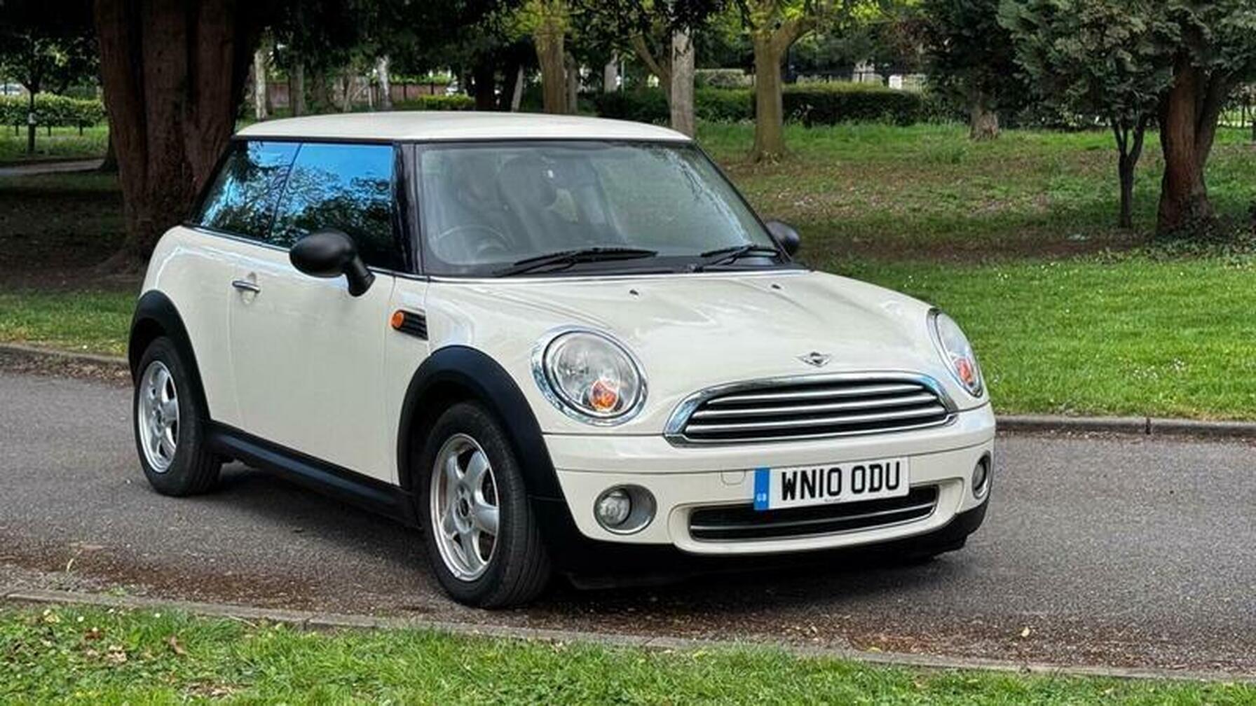 2010 MINI Hatch