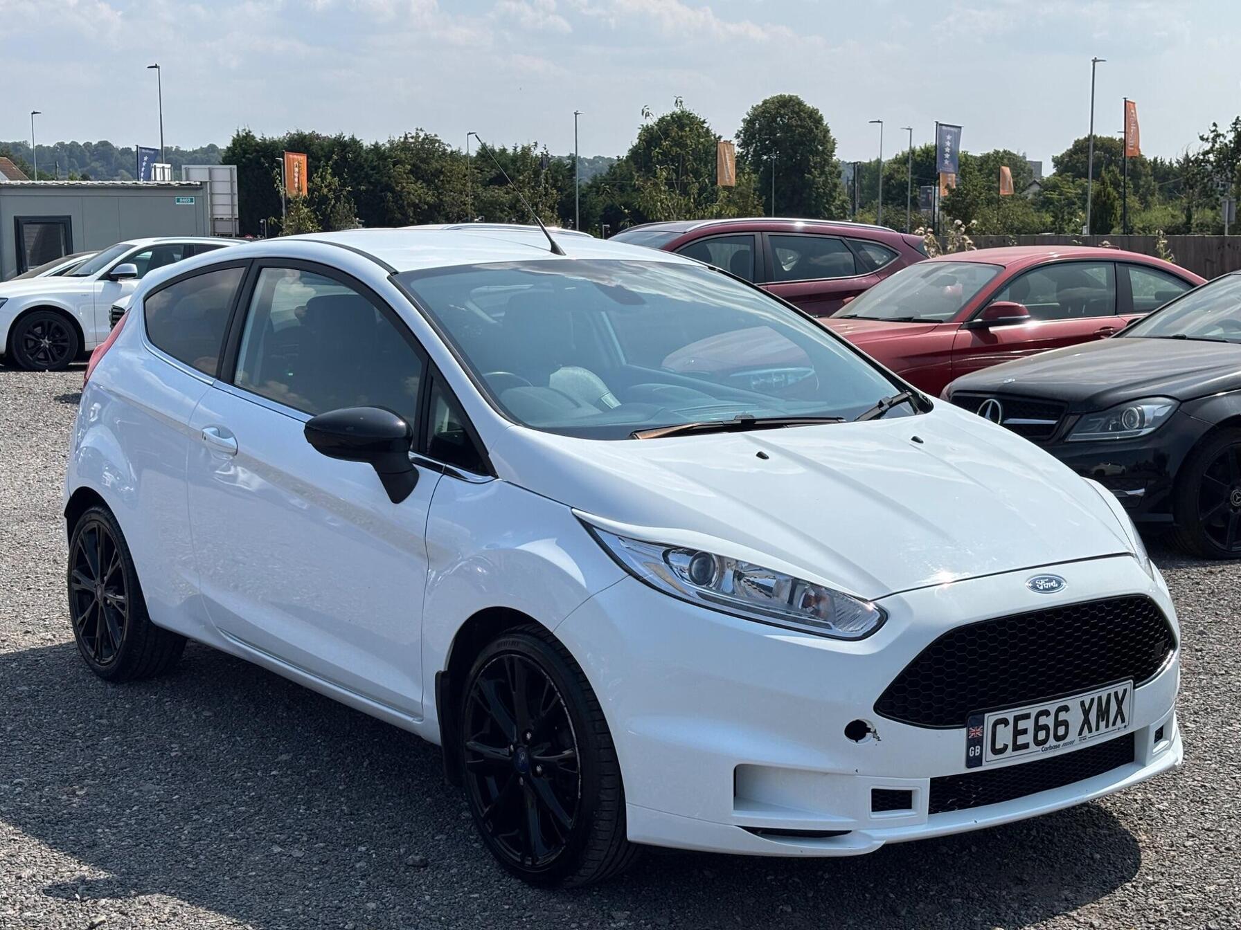 2016 Ford Fiesta