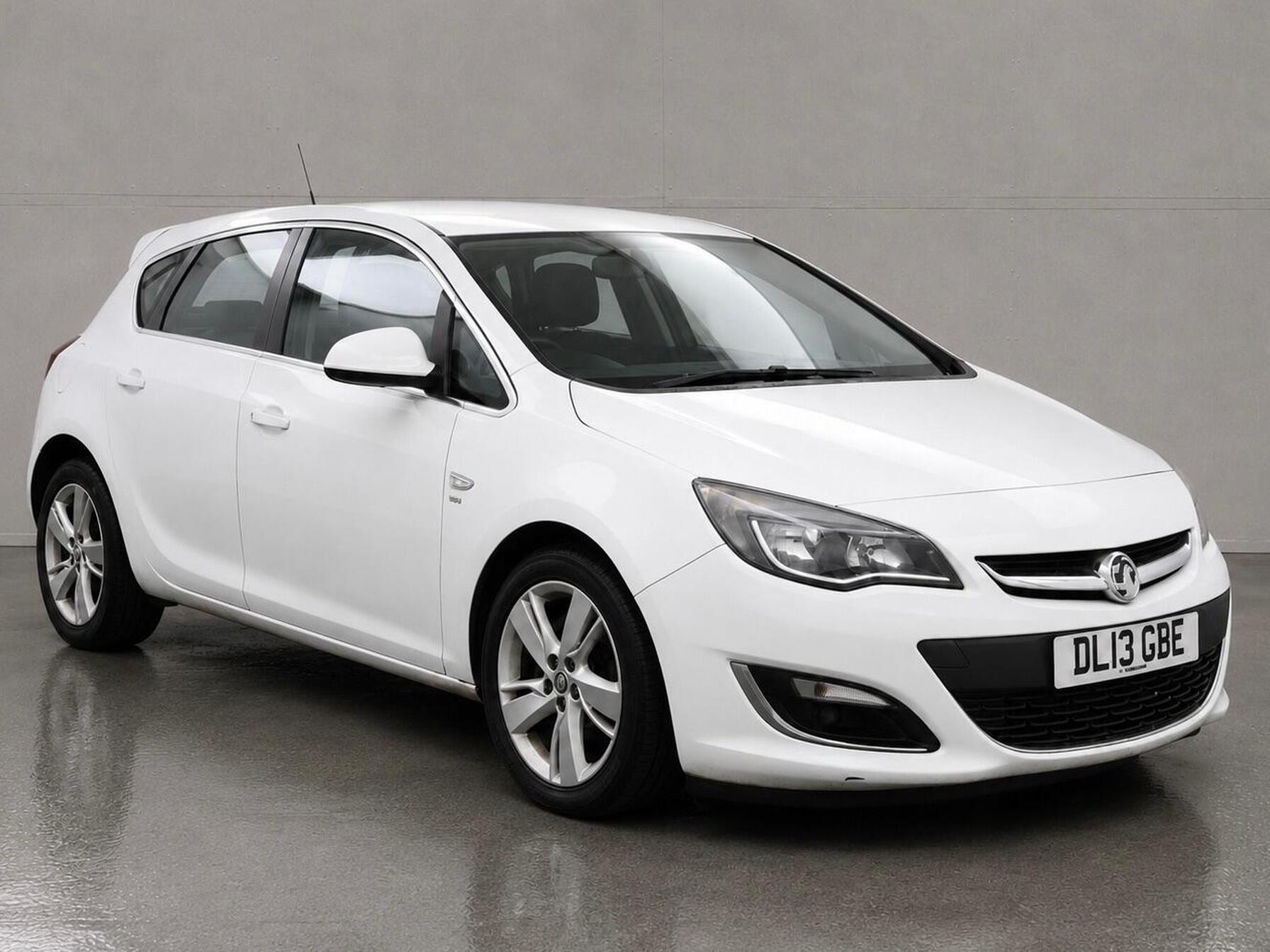 2013 Vauxhall Astra