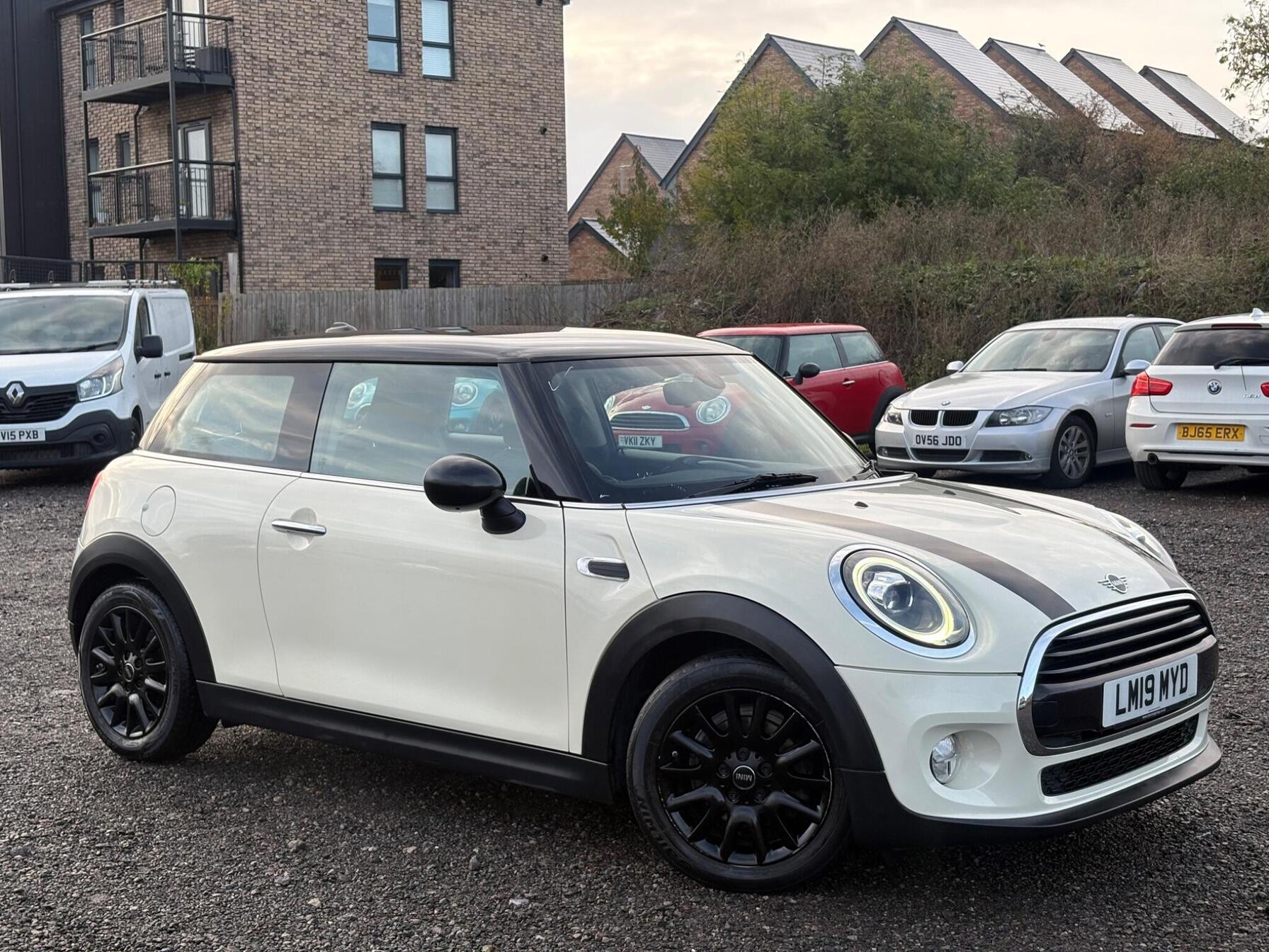 2019 MINI Hatch
