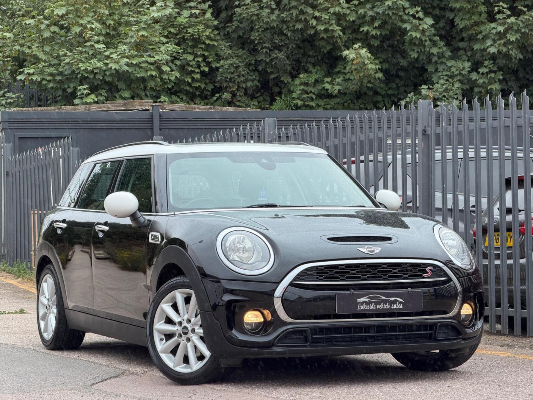 2016 MINI Clubman