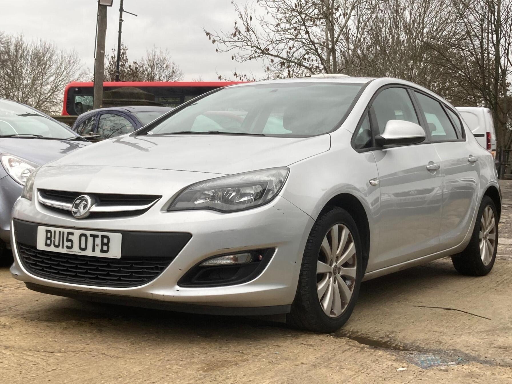 2015 Vauxhall Astra